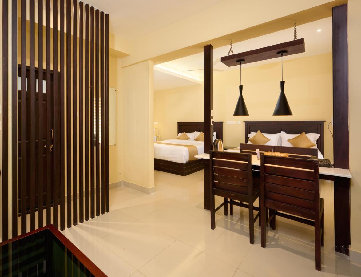 Thekkady Gavi Suites Vandiperiyār Exterior foto